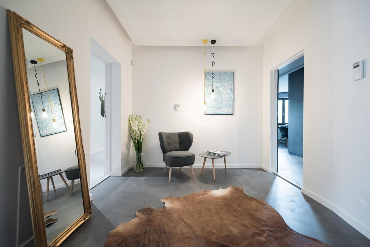 Premium Apartment For Old Town & Jewish Quarter - Balcony Plus Pool Onsite Kraków Zewnętrze zdjęcie