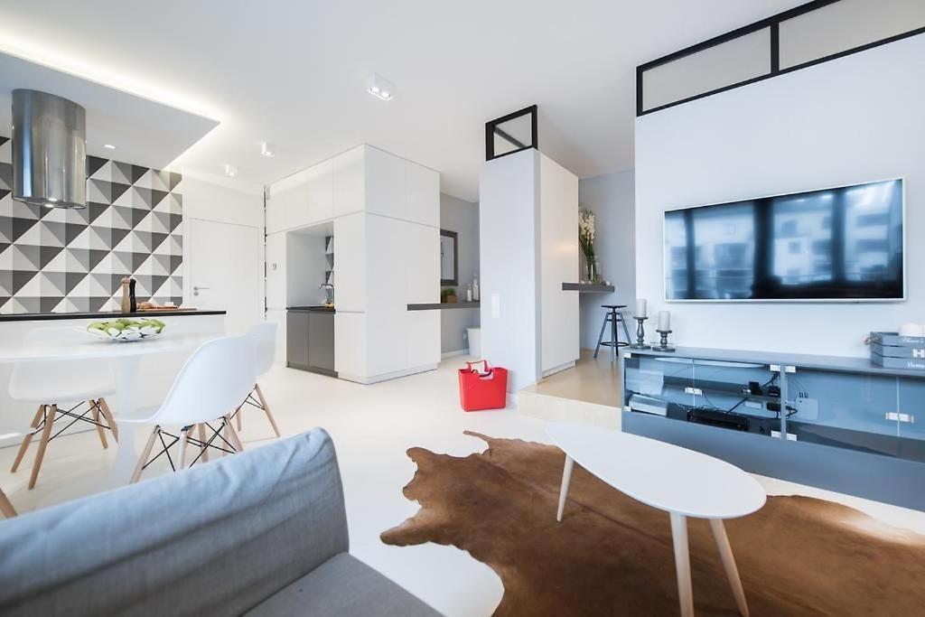 Premium Apartment For Old Town & Jewish Quarter - Balcony Plus Pool Onsite Kraków Zewnętrze zdjęcie
