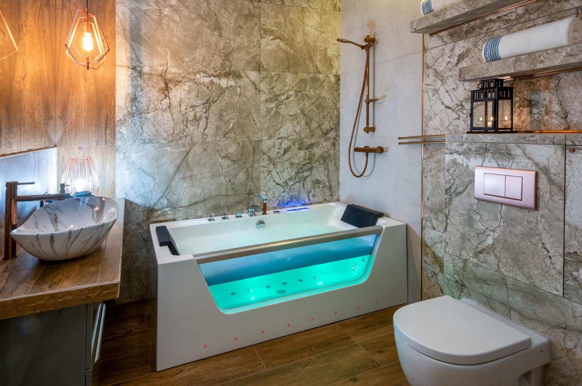 Premium Apartment For Old Town & Jewish Quarter - Balcony Plus Pool Onsite Kraków Zewnętrze zdjęcie